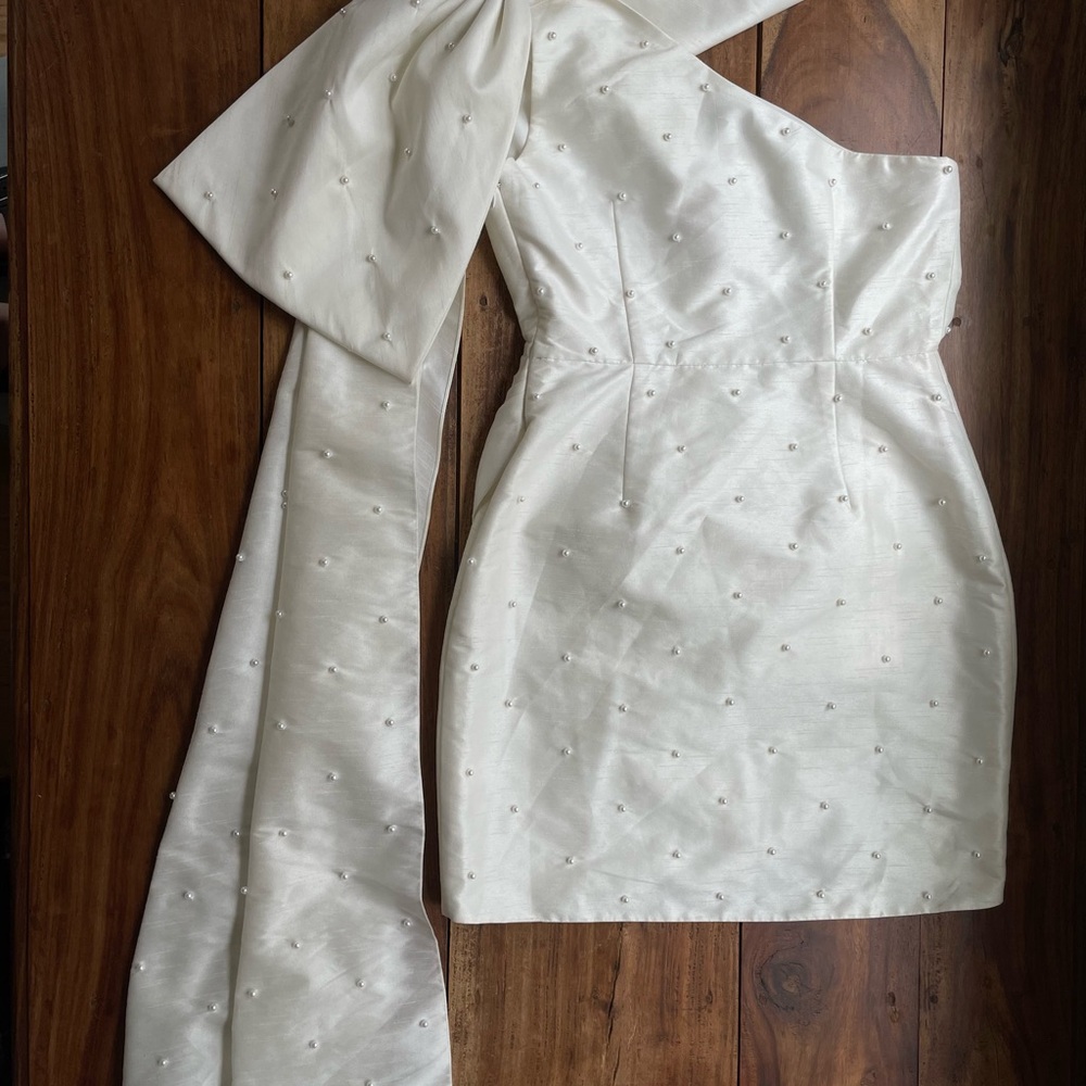 Sachin + Babi Ivory One-Shoulder Pearl-Embellished Mini Dress - Picture 7 of 15